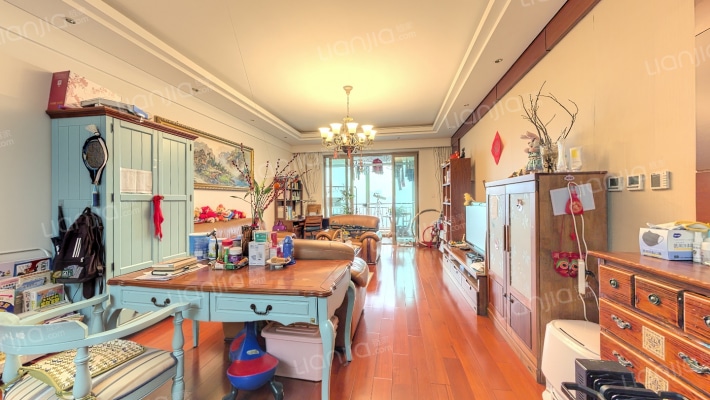 世茂滨江新城二手房实景图