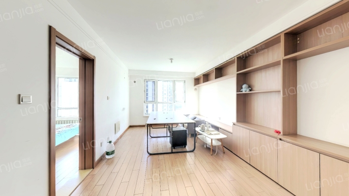 万科海港城3期清水港湾二手房实景图