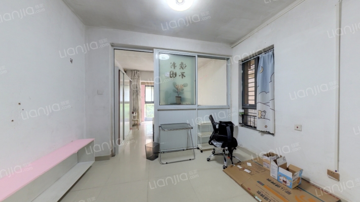绿地国际花都蓝蝶苑二手房实景图