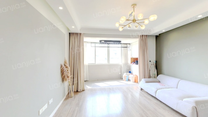 淞宏苑二手房实景图