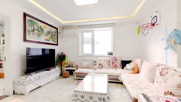 中加荣园南区二手房实景图