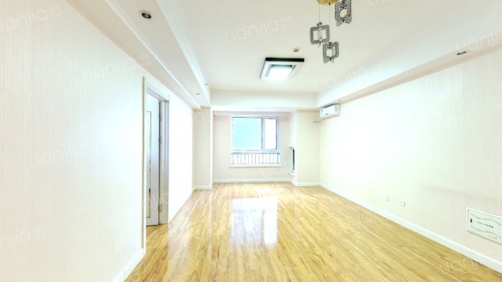 万达广场二手房实景图