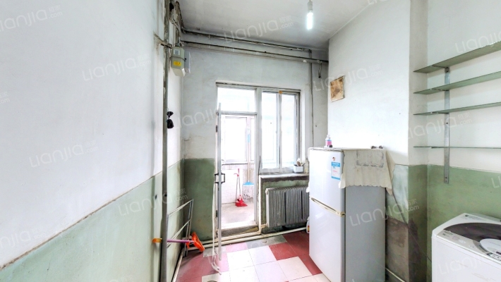 前进社区二手房实景图