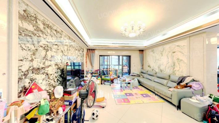 琴亭湖畔二手房实景图