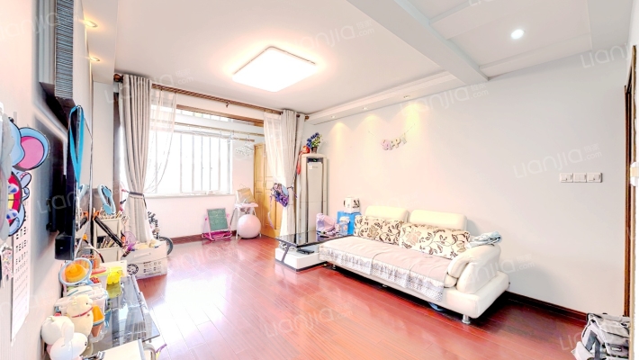 龚路新城二手房实景图