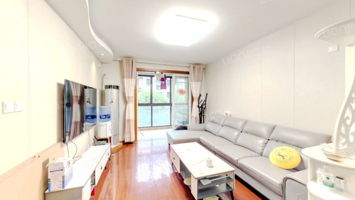 绿地康桥新苑二手房实景图