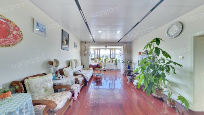 东北地理所辽阳小区西区二手房实景图