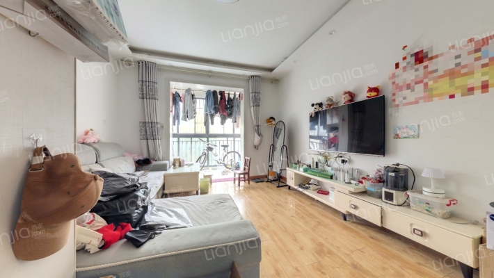 时代新居二手房实景图