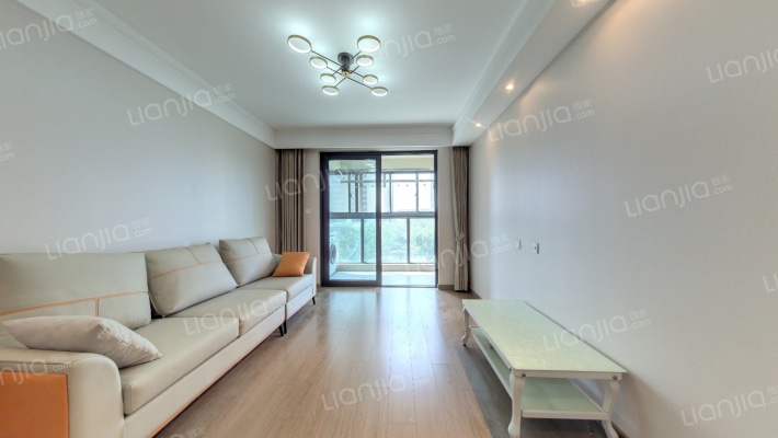 龙湖水晶郦城二手房实景图