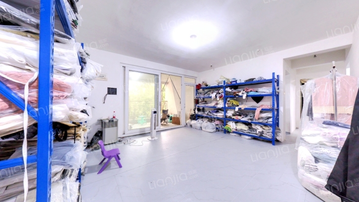 东山国际新城A区二手房实景图