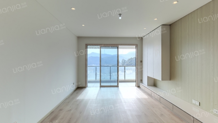 新湖金色池塘二手房实景图