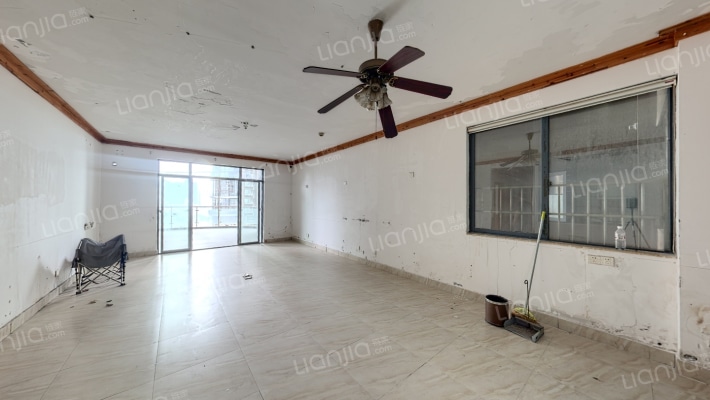 湘江豪庭二手房实景图