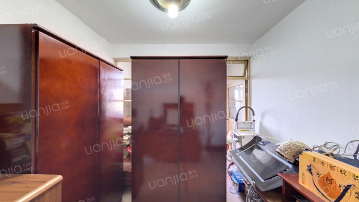 中陕核工业集团二一一小区二手房实景图