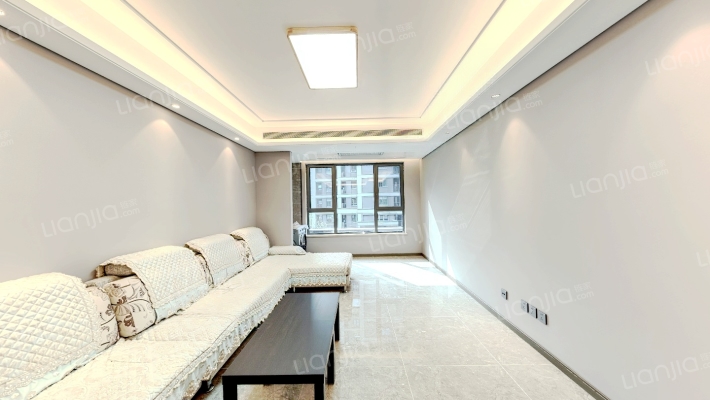 融创江山宸院二手房实景图