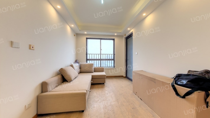 骏丰玲珑坊西苑二手房实景图