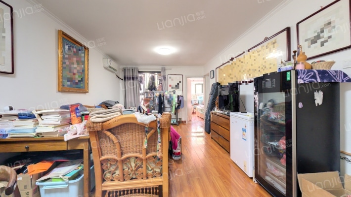 富贵园一区二手房实景图