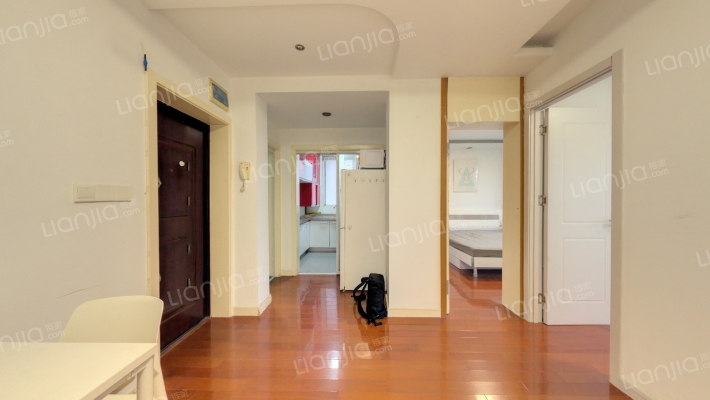 泾东小区二手房实景图