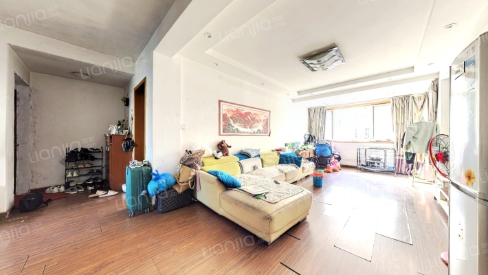 金湾花园二手房实景图