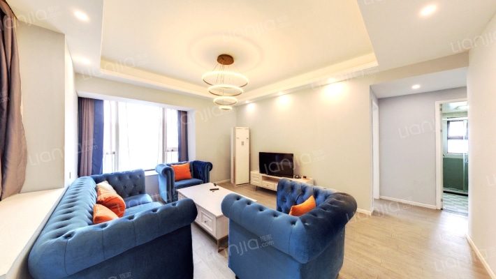 人居盛和林语南区二手房实景图