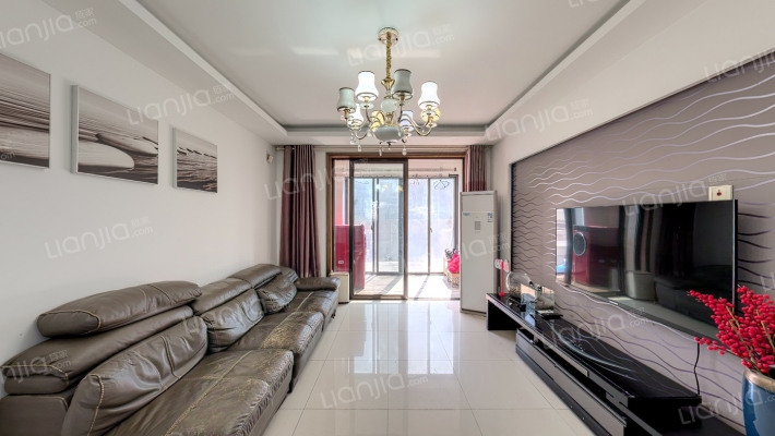 春申景城湖畔林语二手房实景图