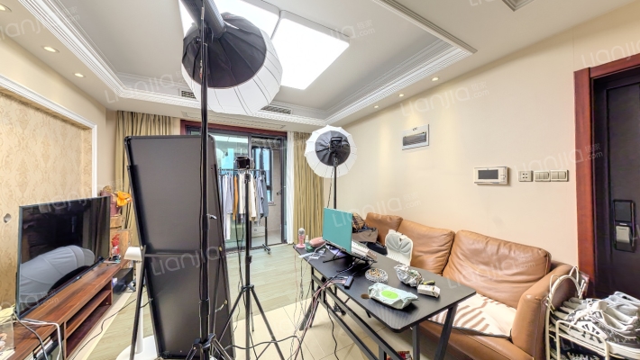 宝龙云滨湾二手房实景图