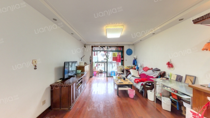 美林小城二手房实景图