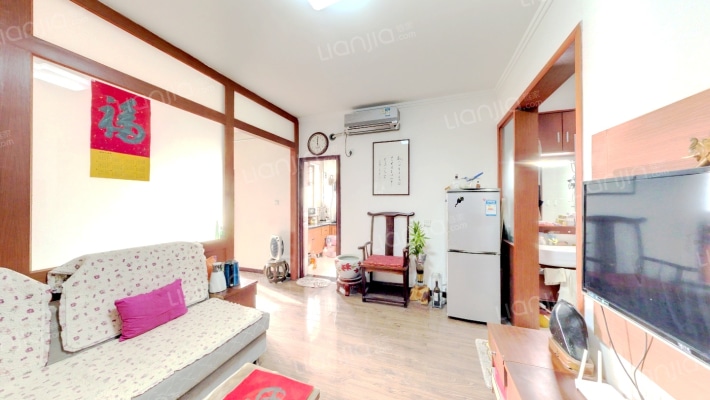 东尚观湖二手房实景图