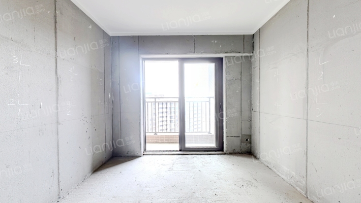 远洋山水二手房实景图