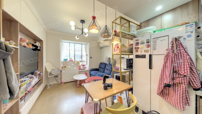 源城锦翠苑二手房实景图