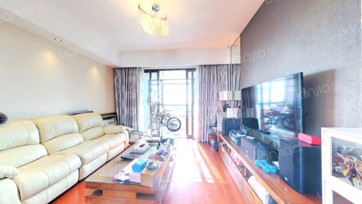 仁恒西郊花园二手房实景图