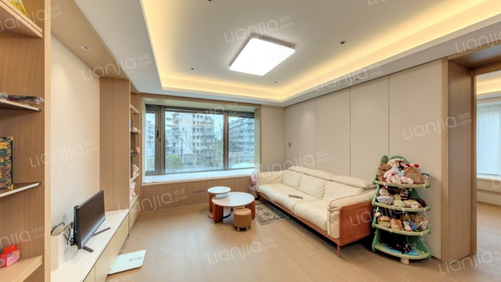 新湖上海青蓝二手房实景图