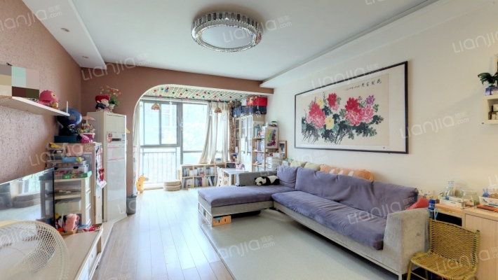 路劲河畔明珠二手房实景图