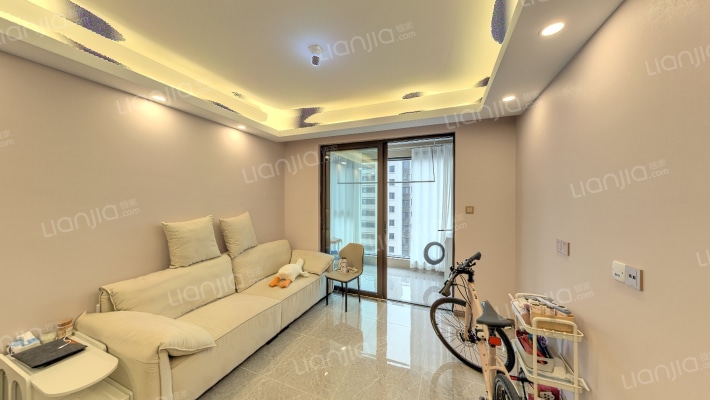 万都铂睿花园二手房实景图