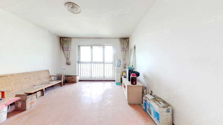 万基金蓝湾二手房实景图