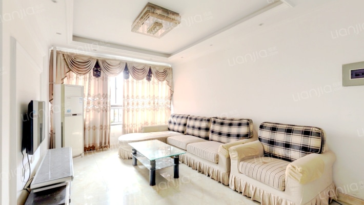 唐安银座二手房实景图