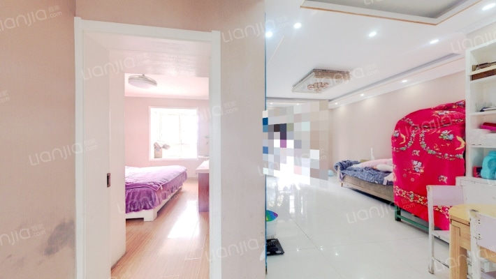 托斯卡纳小镇二手房实景图