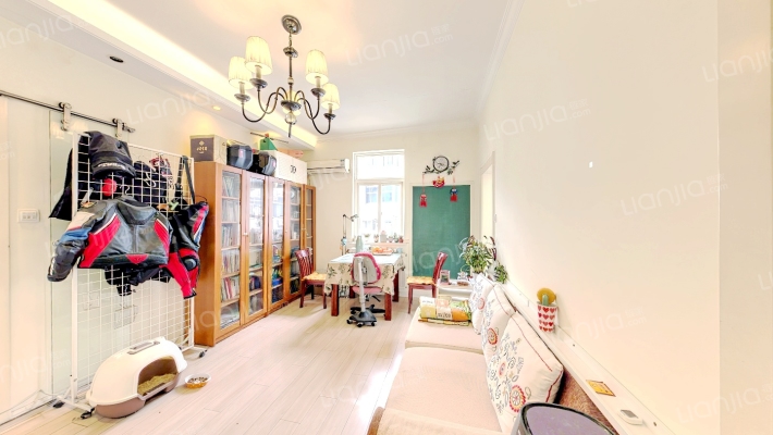 省纺织厅宿舍二手房实景图