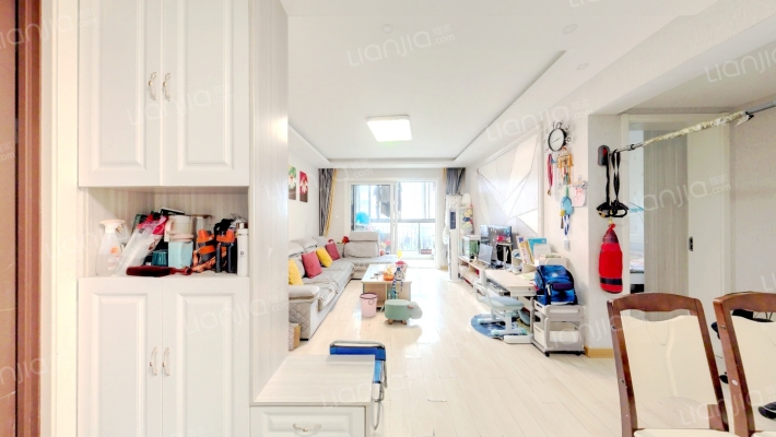 东方龙湖湾东湖苑二手房实景图