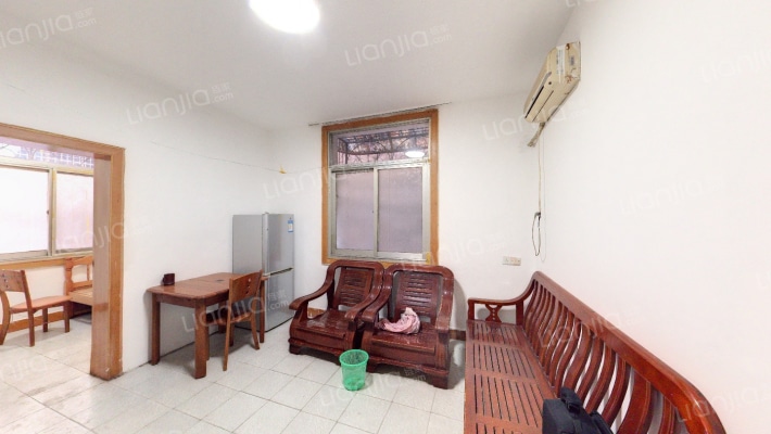 儿童医院宿舍二手房实景图