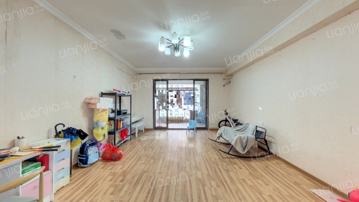 中恒首府二手房实景图