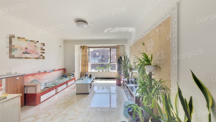 英伦小镇D区二手房实景图