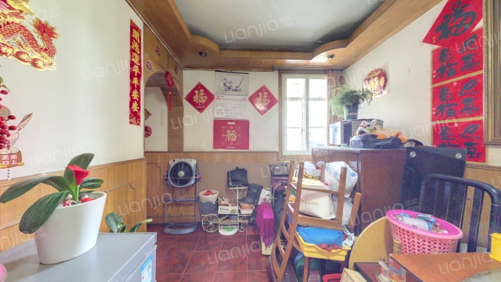 静安新城十区二手房实景图