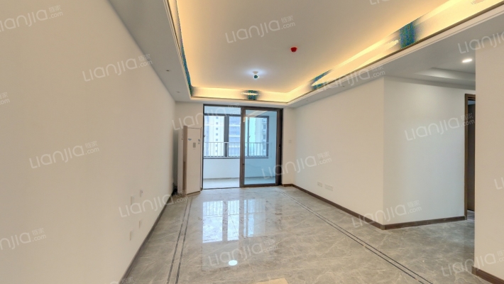 金轮翠雍华庭二手房实景图