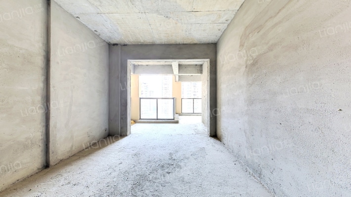 华泓四季嘉园二手房实景图