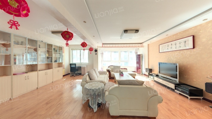 百合馨苑二手房实景图