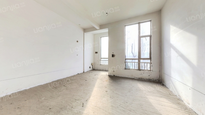 顺驰泊林三期二手房实景图