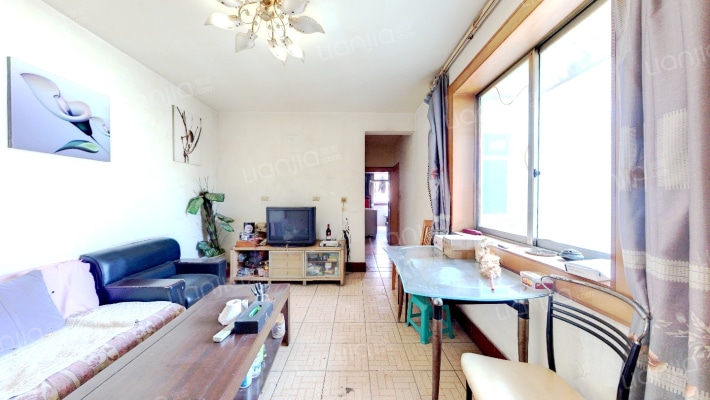 三桥轮胎厂宿舍二手房实景图