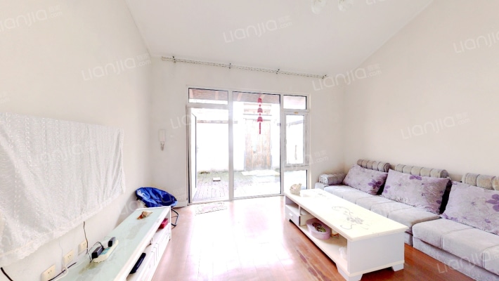 青城山房二手房实景图