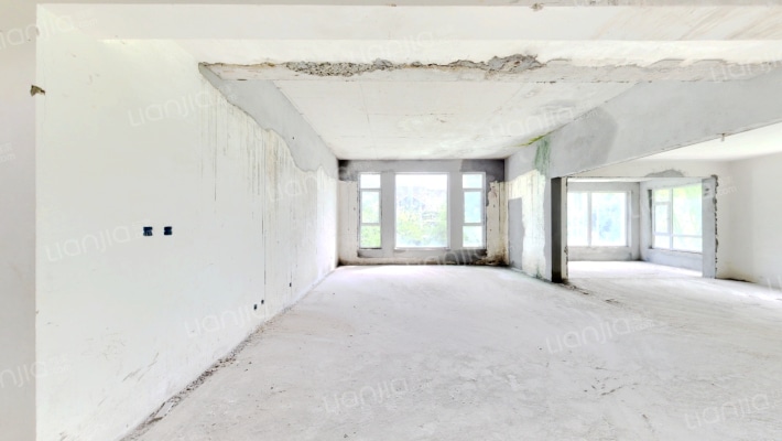 净月名仕山庄B区二手房实景图