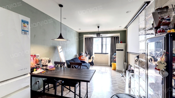 凤城三村东区二手房实景图